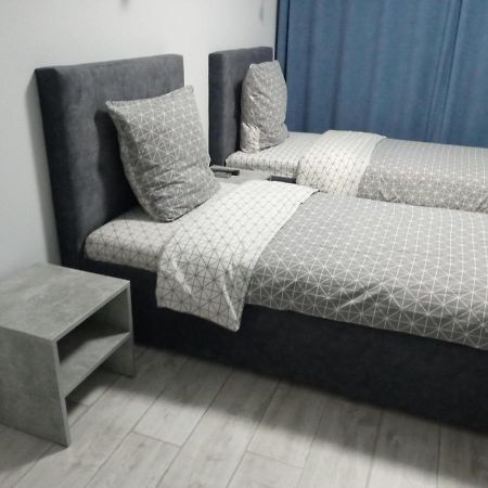 Посуточно Отличная Квартира В Центре Uzhhorod Luaran gambar
