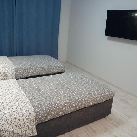 Посуточно Отличная Квартира В Центре Apartment Uzhhorod Luaran gambar