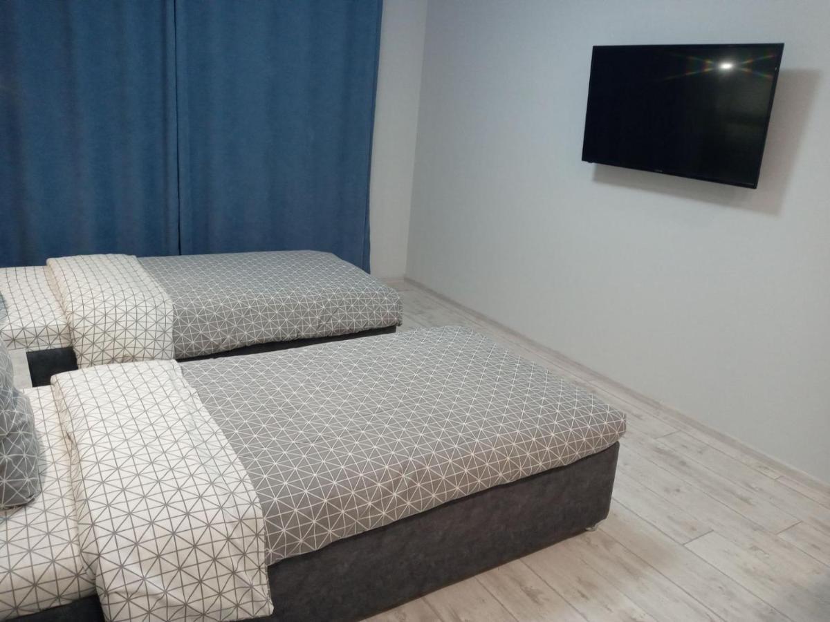 Посуточно Отличная Квартира В Центре Apartment Uzhhorod Luaran gambar